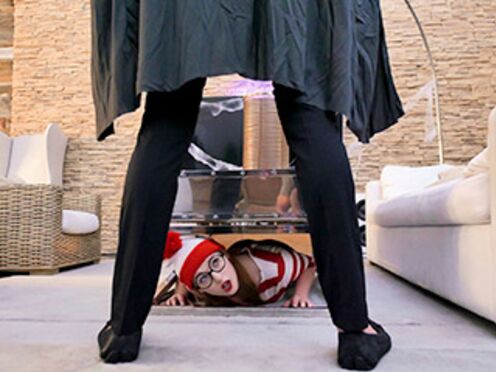 Exxxtra Small - Trick Or Treat Muff Teasing - Cleo Clementine