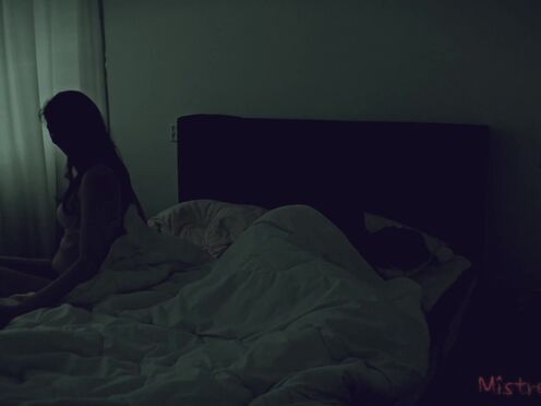 Chastity facesitting in the morning (real story)