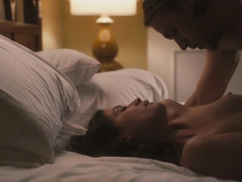 Liv's bares her breasts, & you won't wanna miss a thing