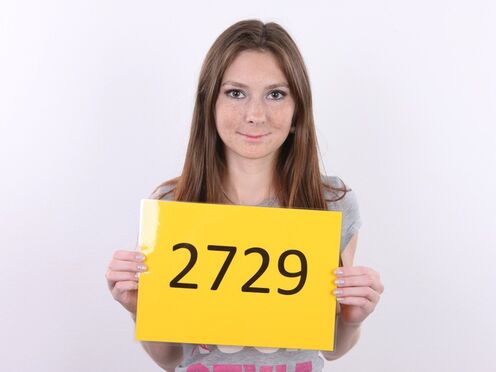 CZECH CASTING - AMAZINGLY TIGHT TWAT OF LUCIE (2729)