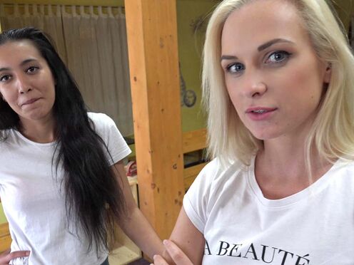 Foursome Fucking in Bowling Centre