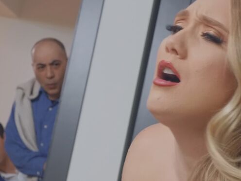 AJ Applegate gives her anus for Valentine's day
