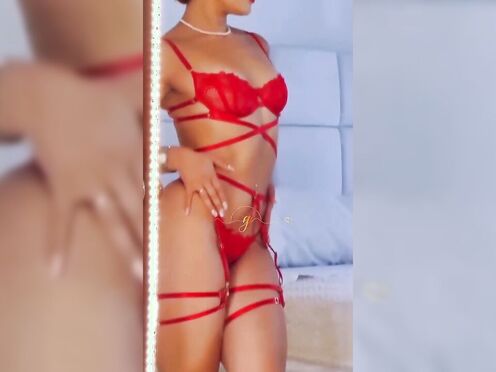 #ginger #bodygoals #lingerie #redvibes #allred #summerfit #latin #tattoo
