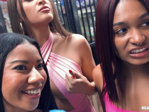 REALITY KINGS Dorm Vacation: Part 1 - Gizelle Blanco, Ameena Green, Addis Fouche, Scott Nails