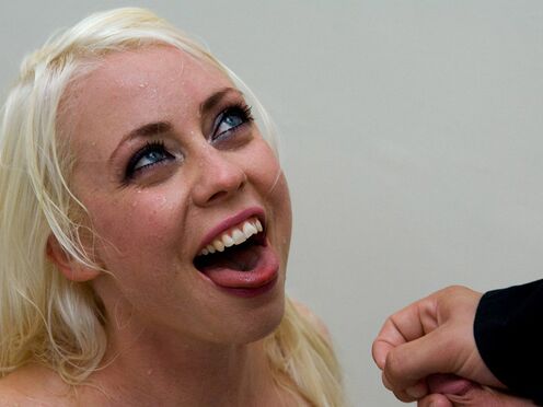 Lorelei Lee, Piss Drinker, Golden Shower, Urine & Sucking Dick