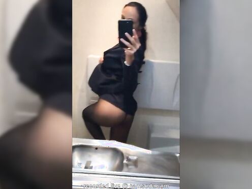 Camsoda-Big Boobed flight attendant rubbing her cunt