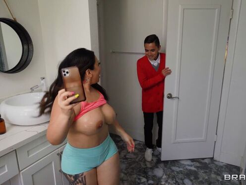 BRAZZERS BBW nymhpo Tokyo Leigh seducing stepson's friend