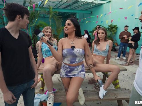 REALITY KINGS Money Talks: Block Party