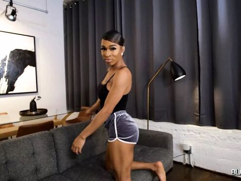 BLACK TGIRLS - Baad Girl Ari Wants To Play With You