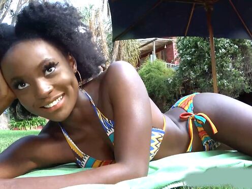 Fucking my hot African girlfriend in the backyard jungle