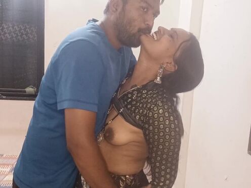 Tight Indian Pussy Wife With Saggy Boobs Makes Horny Desi Man Cum Fast Inside Pu