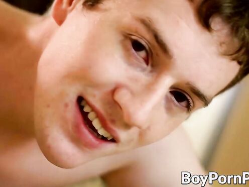 Hungry vampire hunting for a twinks fresh meat prick