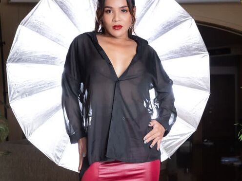 FRANKS TGIRLWORLD - Angie Wants To Share Her Pleasure