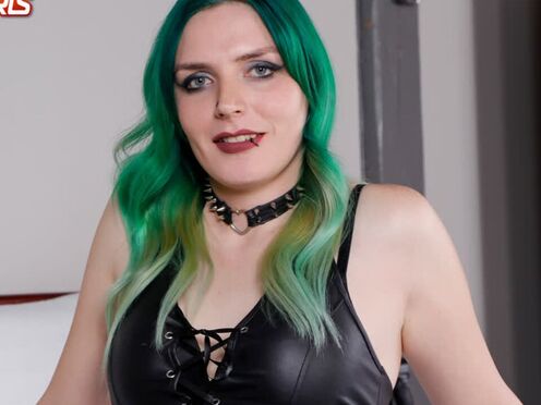 GROOBYGIRLS - Vixin Lex Solo Masturbation Comeback For You
