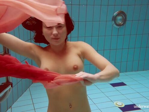 Sexy Deniska underwater naked teen