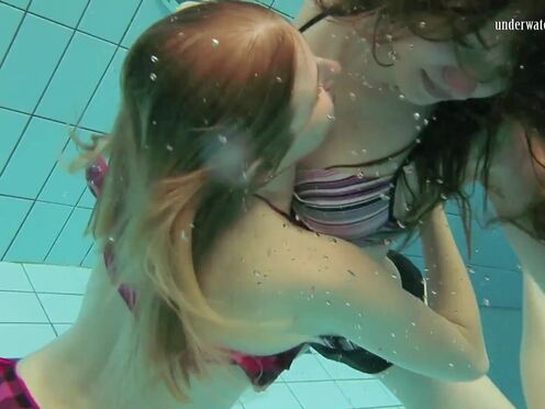 Nastya & Libuse super hottest babes underwater