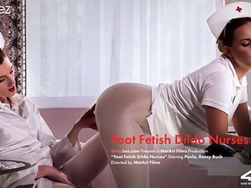 Hot fetish nurse fucks her colleague with a squirting dildo