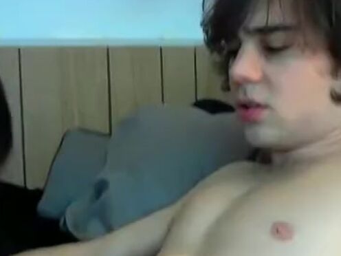 Zack Randall & Tyler Haycock kissing & blowing huge dick