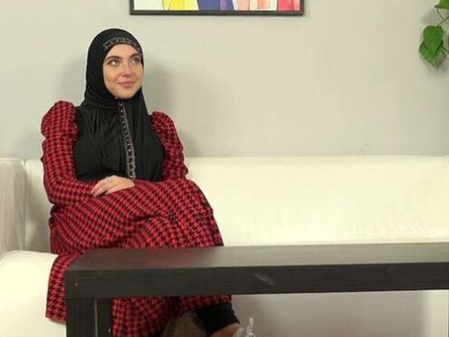 Sexy female in a hijab chose some pictures & some sex