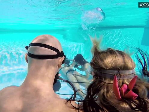 Eva Sasalka & Jason being watched underwater while fucking
