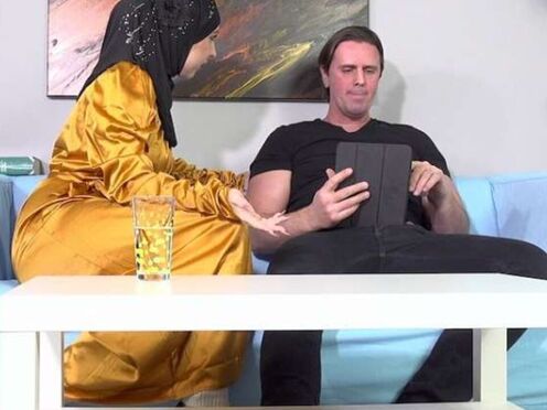 How can i close your mouth?