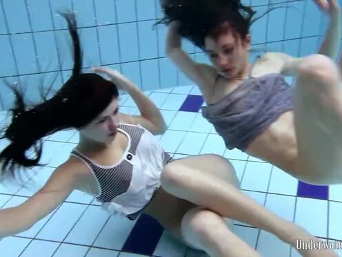 Russians underwater Aneta with Janka & Andrejka alone