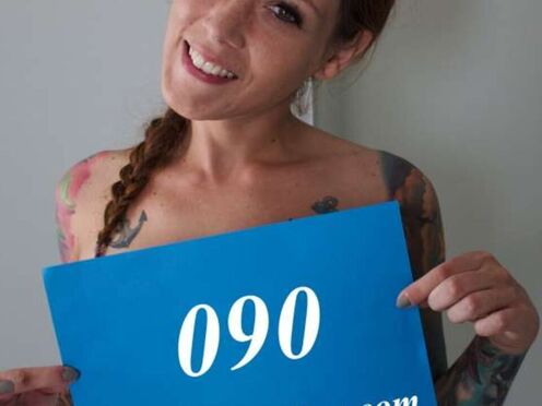 Czech inked chick Foxy Sanie