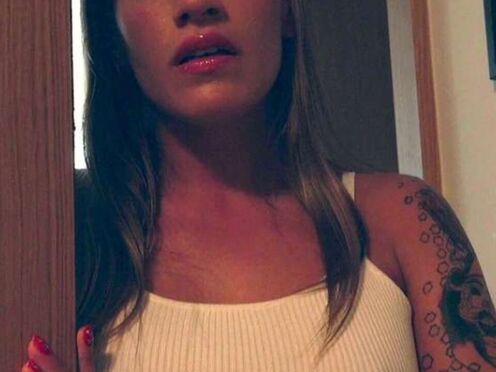 Sexy twin pays the executor with sex