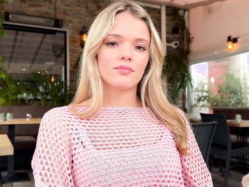 Jade, 20 year old girl from Versailles!