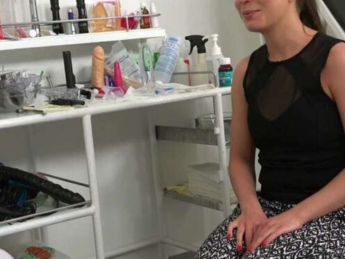 A prick to check the slutty mouth