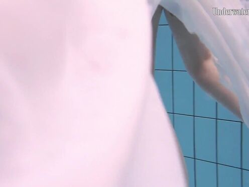 Aqua babe Andrejka underwater stripping & swimming
