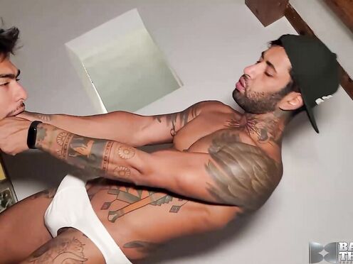 BAREBACKTHATHOLE Babylon Prince Fucks Roy West Tight Hole