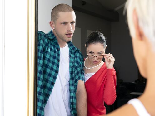 Tranny Miran's Wet & Wild Sex With Open Minded Plumber