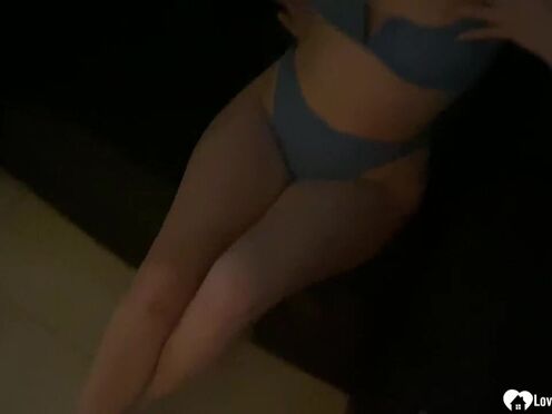 Teen hot girl swallows a meat like a pro