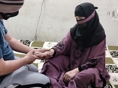 Indian Muslim Wifey In Hijab Having Sexy Sex With Her Hubby