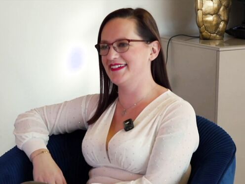 Mia, 33, wants the whole thing!