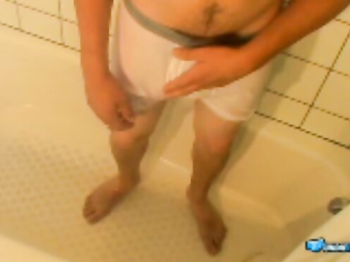 Twink Grant Hiller Spiced Up His Bath Time Stroking His Shaft