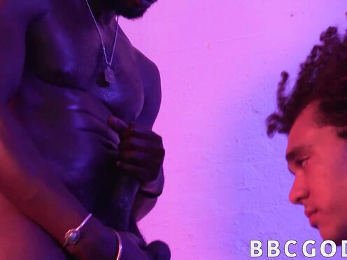 Kinky homo Derek Cline deepthroats jock Devin Trez monster cock