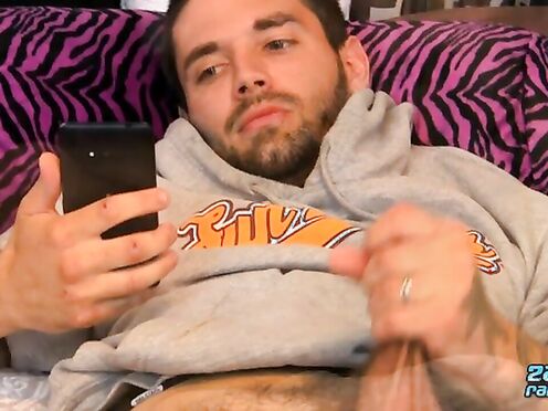 Straight Jeremy Cox Flaunts His Virgin Butt While Jacking Off