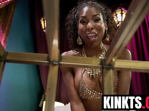 Huge dick Pierce Paris licks the juicy booty of ebony Natassia Dreams