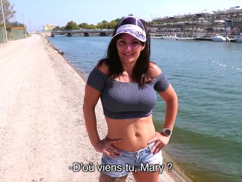 Mary, 43, a sexy Italian in Cap d'Agde (34)!