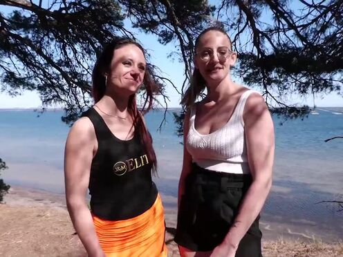 Arianna, 34 years old, royal experience at the edge of the Thau pond (34)!