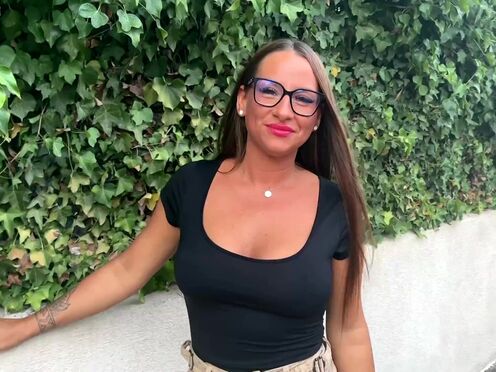 Mila, 35, has evolved a lot!