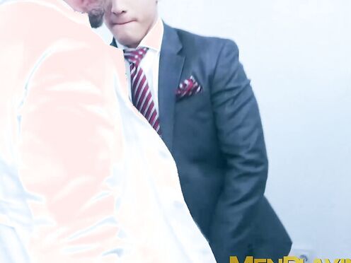 Reno Gold jacked his long massive prick passionately