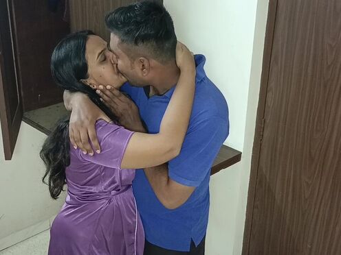 Horny Desi Indian Couple Have Hottest Morning Sex