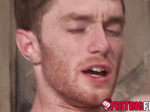 Fat Rocco Steele dominates a tight butt after he takes sucking for the redhead