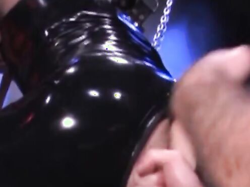 Aaron laps up all the sweat that pours out from between Mason's butt cheeks once