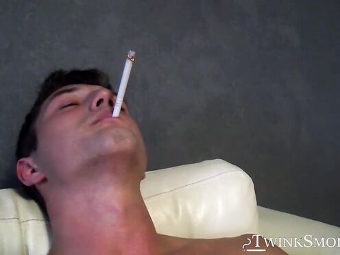 Shaft jacking & smoke swirling by chick JD Phoenix