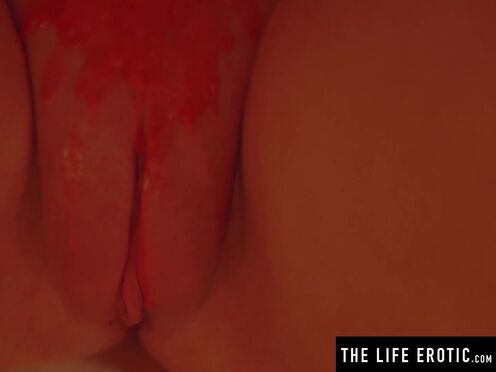 Turning herself on with kinky games while fingering her twat