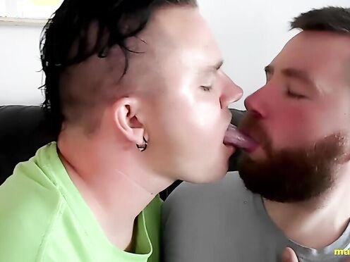 Jock Kaleb DeWulf Fell For Horny Leo Blues Magical Tongue